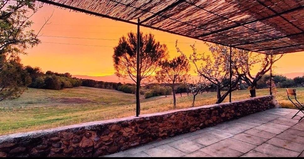 Lodge - Le Clos Devancon Gréoux-les-Bains Екстериор снимка